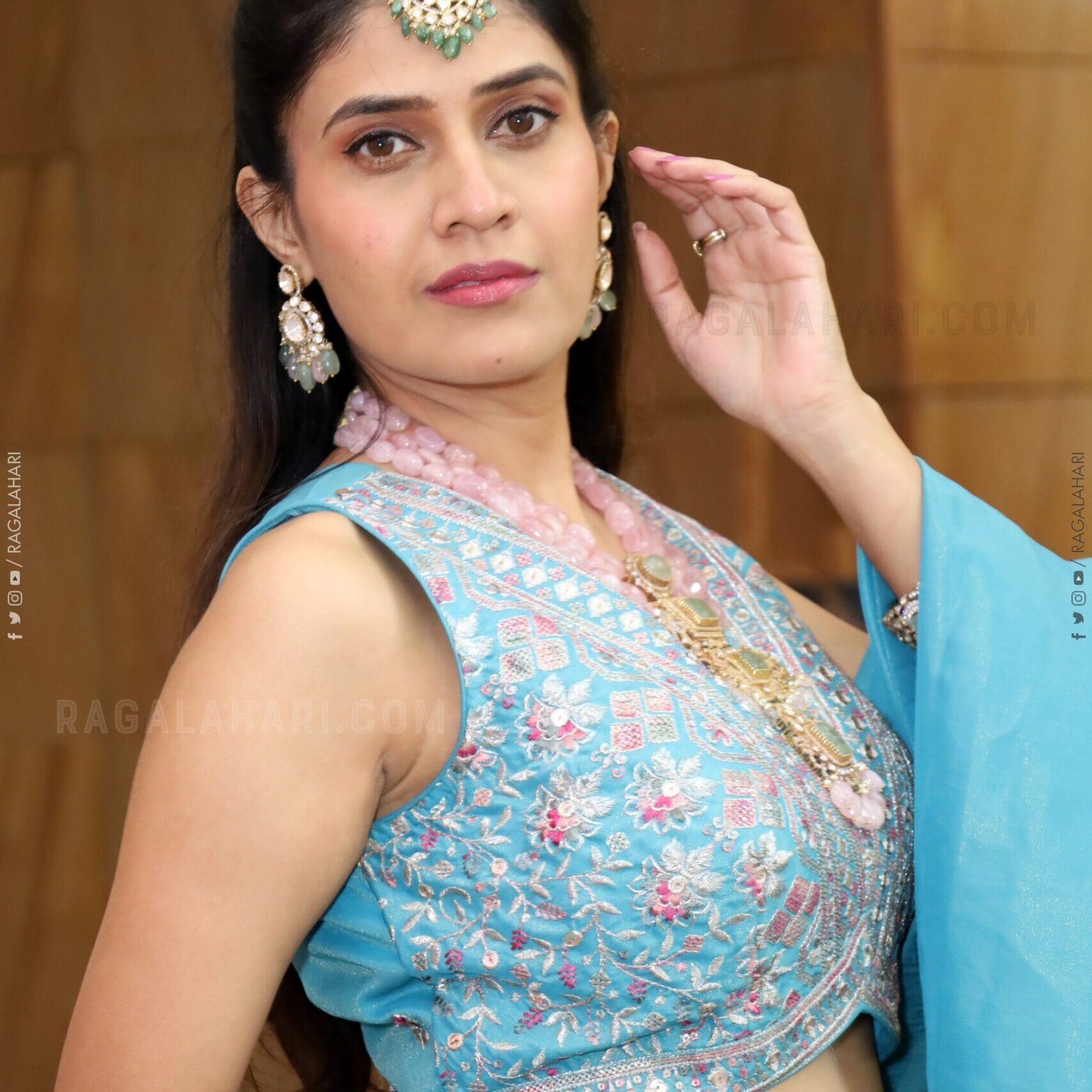 punam-shail-at-hilife-exhibition-20sep14